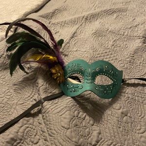Masquerade mask